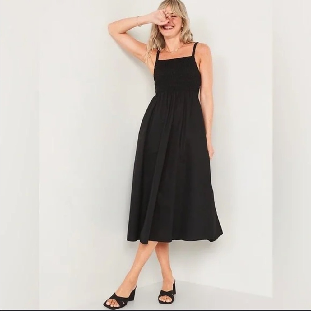 OLD NAVY Petite Midi Cami Smocked dress